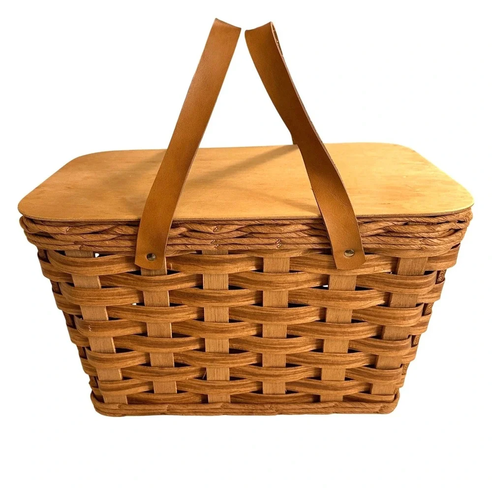 VTG Woven Wood Picnic Basket Leather Straps Lid Cottagecore Rustic Boho 16x10.5